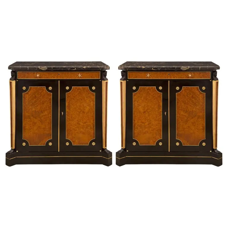 کابینت نئوکلاسیک چه ویژگی‌هایی دارد؟